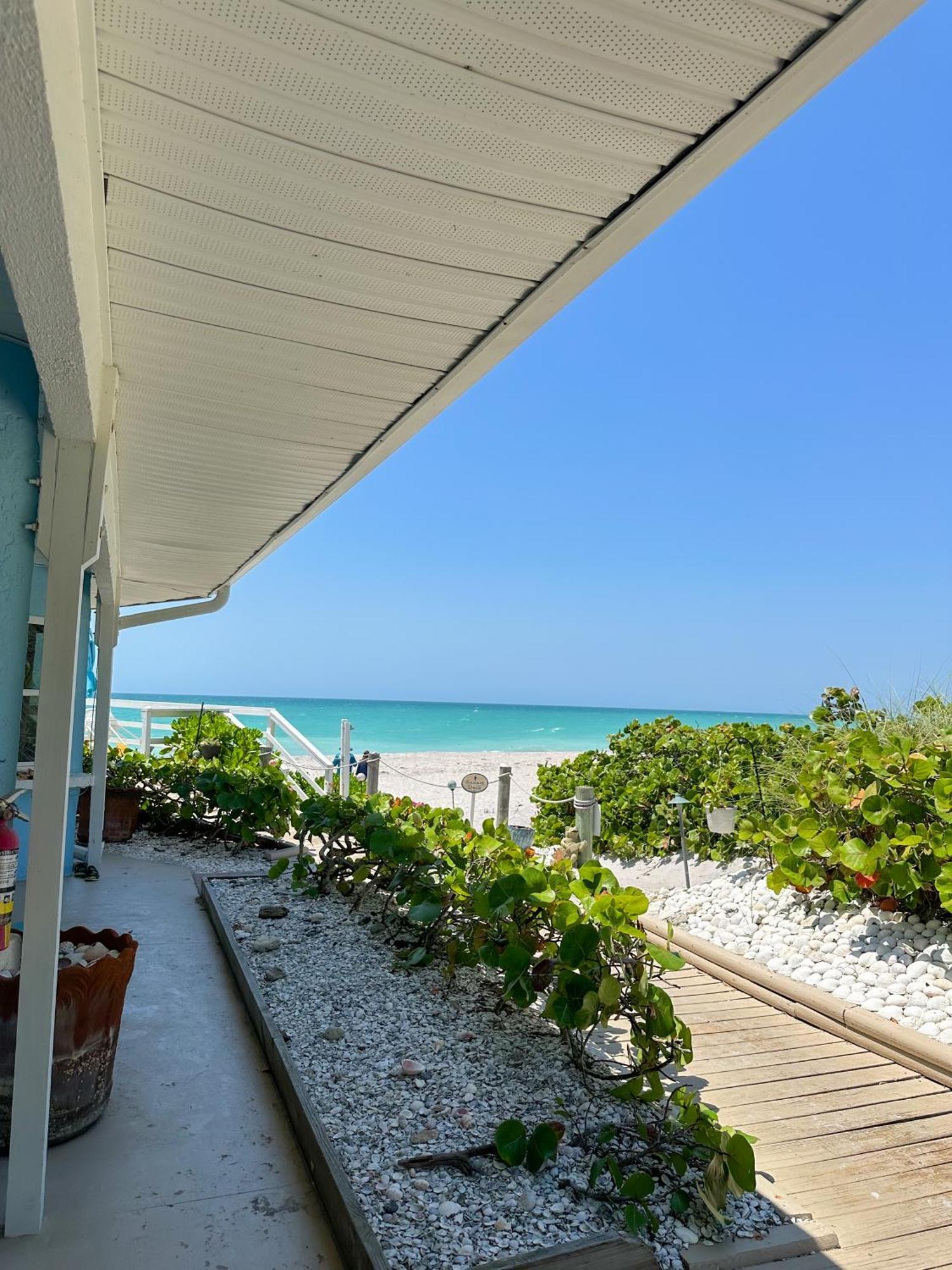 Pearl Beach Inn Englewood Kültér fotó